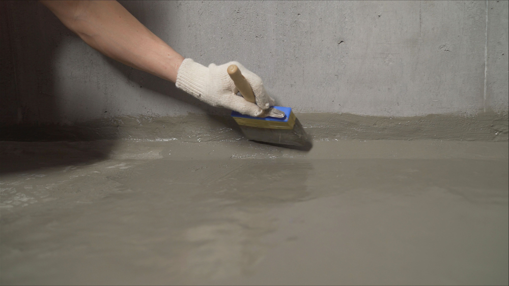 Waterproofing,Brush.,Waterproofing,Coating.,Waterproofing,A,Building,With,A,Brush.